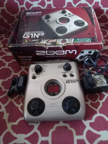 Pedaleira Zoom G1Next