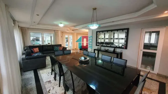 Recreio dos Bandeirantes | Casa de Condomínio 6 quartos, sendo 6 suites