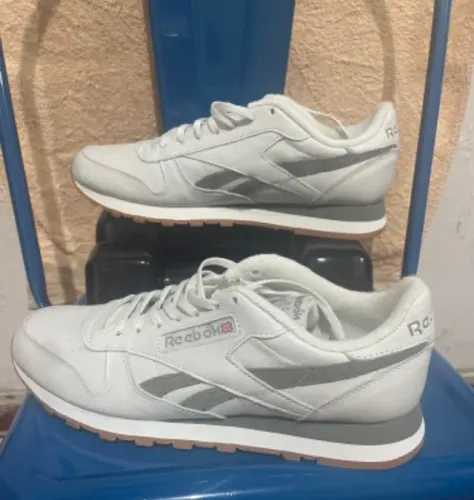 Tênis Reebok novo *