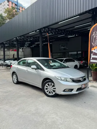 Honda Civic Sedan LXR 2.0 Flexone 16V Aut. 4P 2014