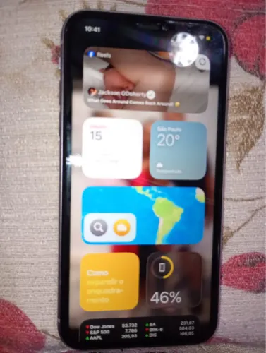 Vende-se iPhone 11