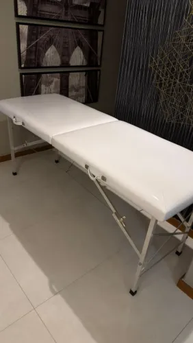 Maca Portatil Branca Plastificada com Capa para Transporte