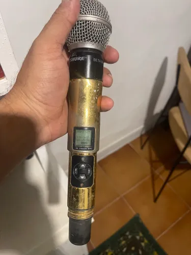 Microfone bastão Shure UR2 ( LEIA O ANÚNCIO)