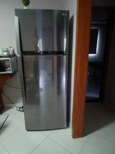 Vendo geladeira LG