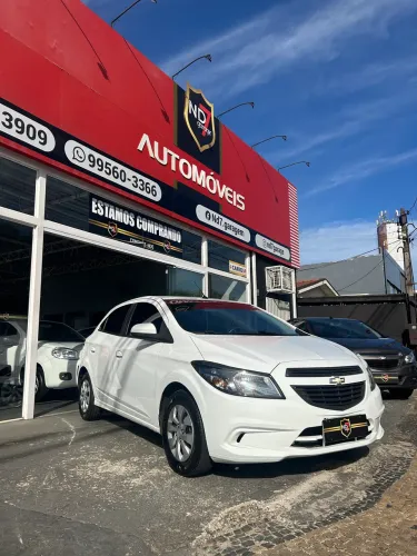 Chevrolet Onix JOY Hatch 1.0 8V Flex Mec. 4P 2019