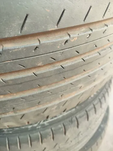 Pneus Aro 17 225/45 R17 Dunlop