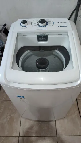 Máquina de lavar Electrolux 9kg - EM PERFEITO ESTADO