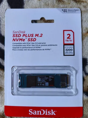 SSD M.2 NVMe 2TB lacrado