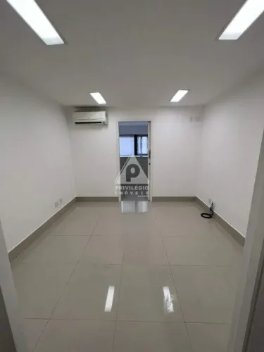 Sala Comercial, 36m no CEO, Barra da TIJUCA