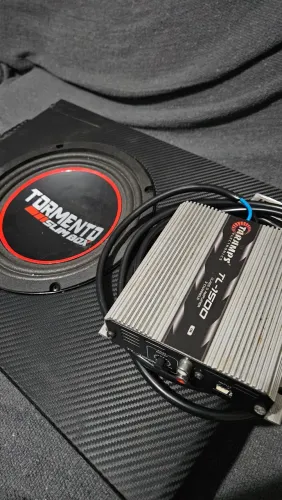 Caixa de Som Slim Tormento 8" 200W RMS + Módulo Taramps TL-1500