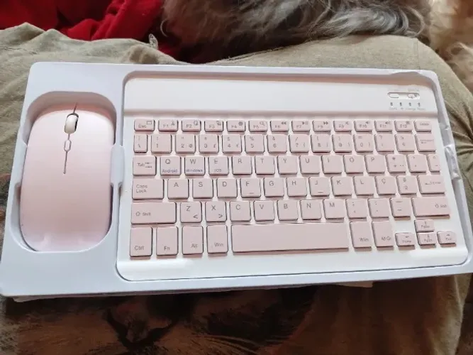 Vendo caixinha de som nova para computador gamer e kit teclado e mouse Bluetooth novinhos