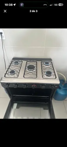 Fogão de cinco bocas