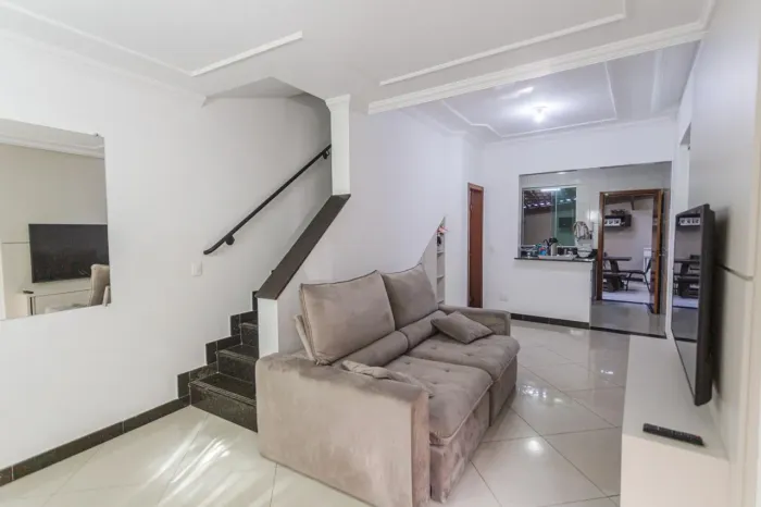 Casa à Venda - Nova Vista, 3 Quartos, 111 m2