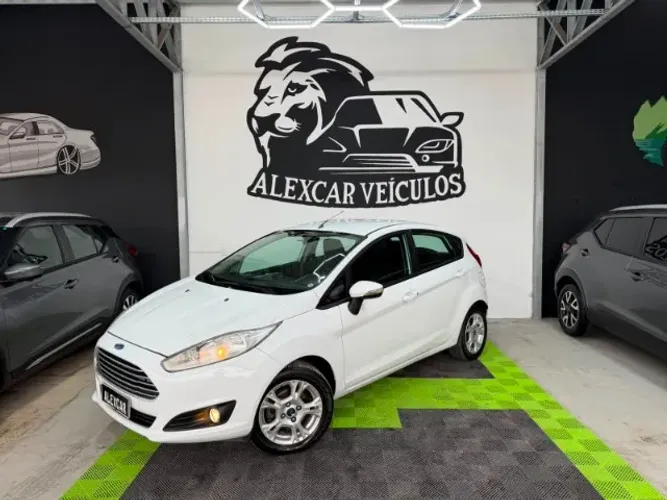 Ford Fiesta 1.6 16V Flex Aut. 5P 2014