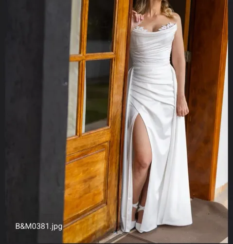 Vestido de noiva tomara que caia