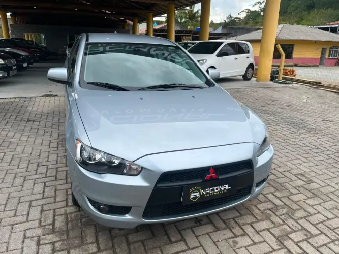 Mitsubishi Lancer 2.0 16V 160cv Aut. 2019