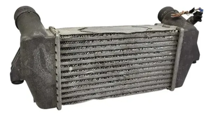 Intercooler Kia Bongo 2.5 16v 2013 Á 2022