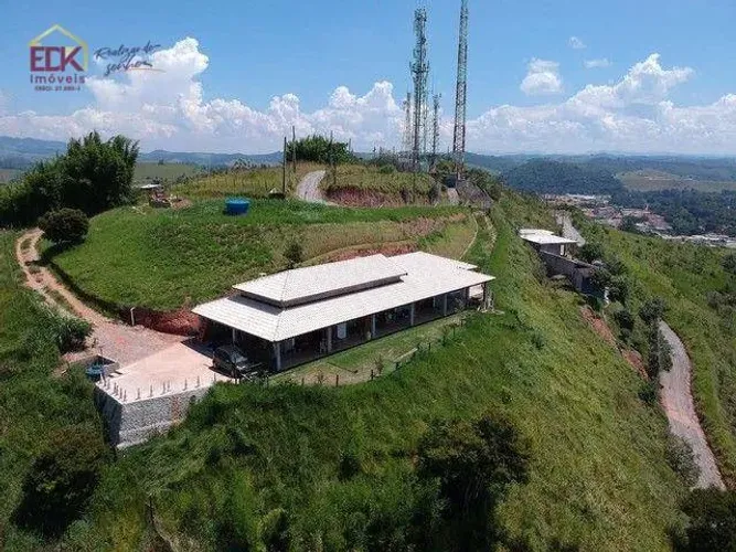 Chácara com 3 dormitórios à venda, 3500 m² por R$ 2.600.000 - D'Ajuda - Guararema/SP