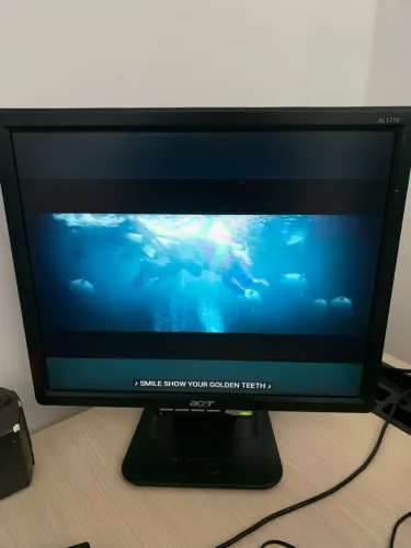 Monitor Acer 17 Polegadas Excelente