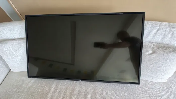 Smart TV LG 43" polegadas Full HD