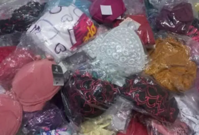 Lote de Pijamas e Lingeries