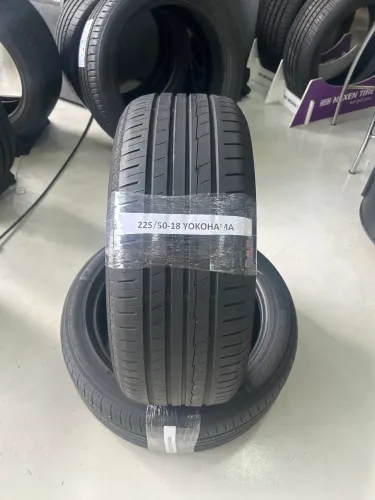 Pneu 225/50 R18 Yokohama