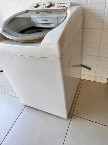 Máquina de lavar roupa 