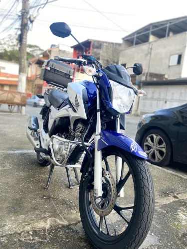 Moto Honda fan 160