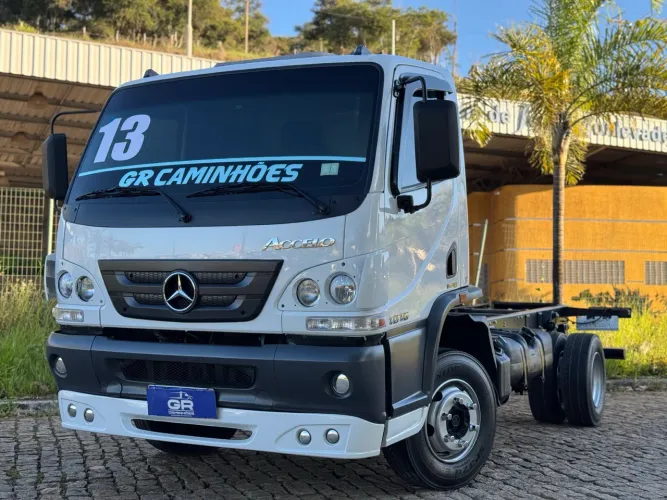 CAMINHÃO MB ACCELO 1016 2013 3/4 NO CHASSI EXTRA