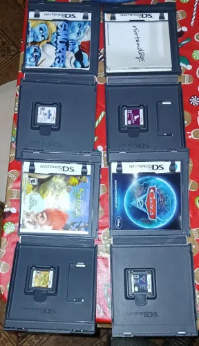 4 jogos nintendo Ds USA