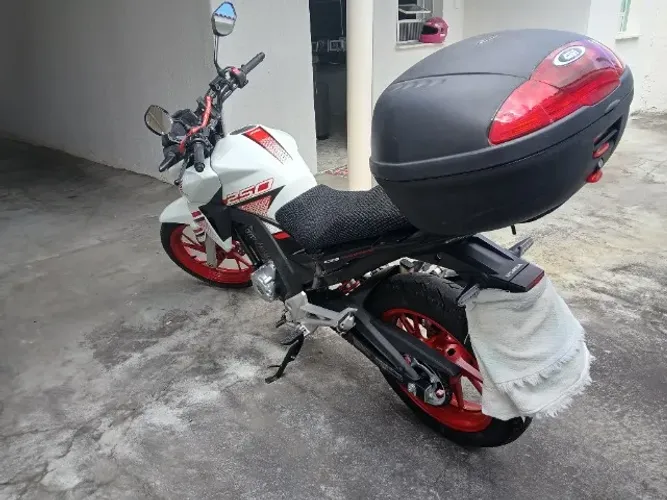 Moto cb 250 tuisyer, moto em bom estado de conservação