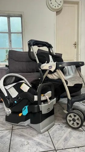 Bebê conforto + carrinho Chicco
