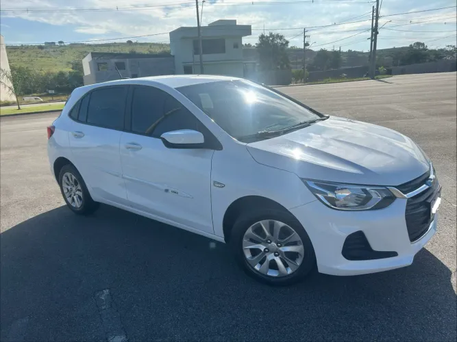 Chevrolet Onix Hatch LT 1.0 12V Flex Mec. 4P 2023