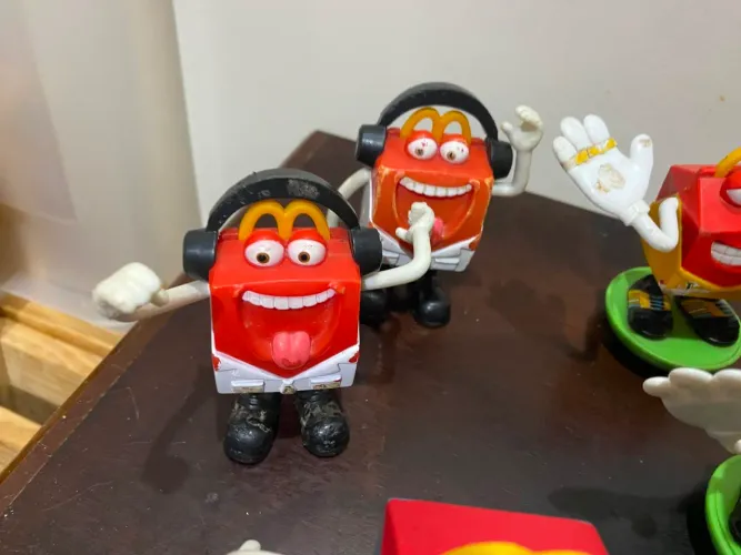 Kit 20 Colecionáveis Mc Donalds Diversos