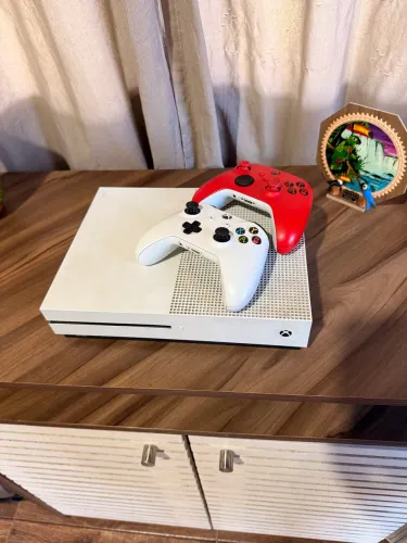Xbox One S 1tb