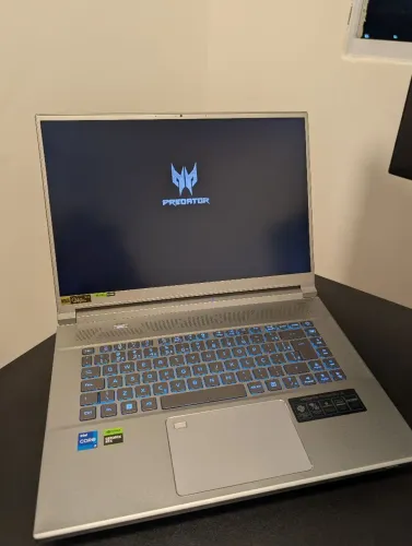 Acer Predator Triton 300 SE | i7-12700H | RTX 3060 | 32GB