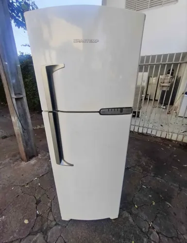 Doando Geladeira para quem precissa