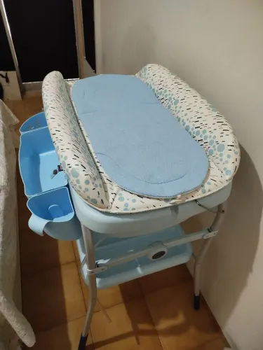 Trocador com banheira Cuddle & Bubbles Chicco