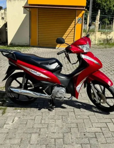 Aveloz az1 2022