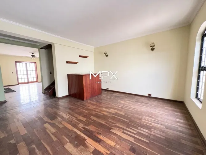 Casa à venda e para alugar no bairro Castelinho em Piracicaba