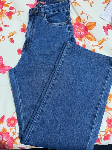Calça jeans feminina