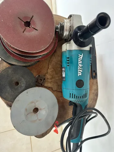 Lixadeira angular Makita 7 2.200w SA7021
