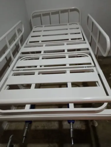 Cama hospitalar