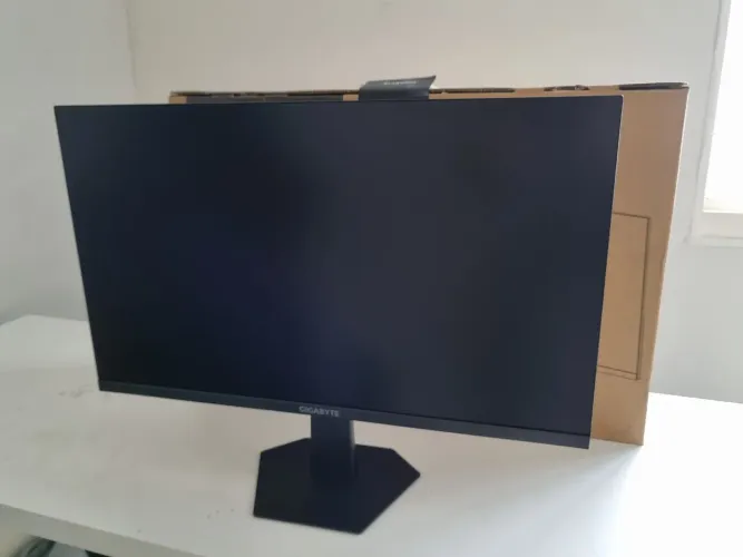 Monitor gamer gigabyte
