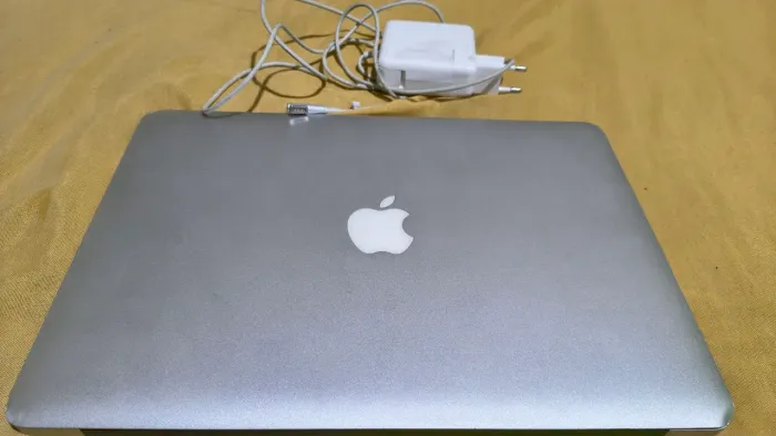 MacBook Air 13.1 Intel Core 2 Duo