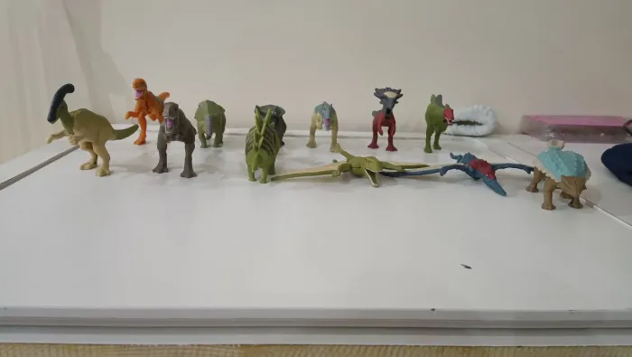 Coleção brinquedos Jurassic World McDonald's completa