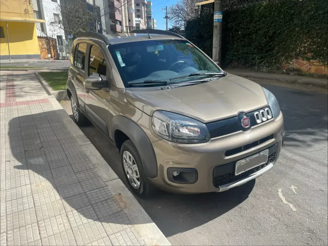 Fiat Uno WAY Celeb. 1.0 EVO Fire Flex 8V 5P 2016