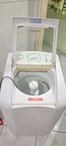 Electrolux 9kg funcionando pra conserto ou tirar peças LEIAM DISPENSO CURIOSOS