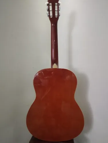 Violão semi novo