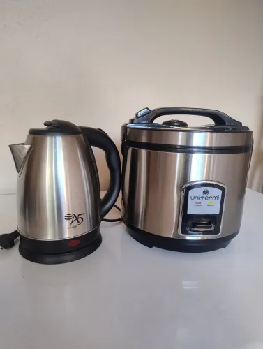 Vendo panela elétrica e chaleira eletrica